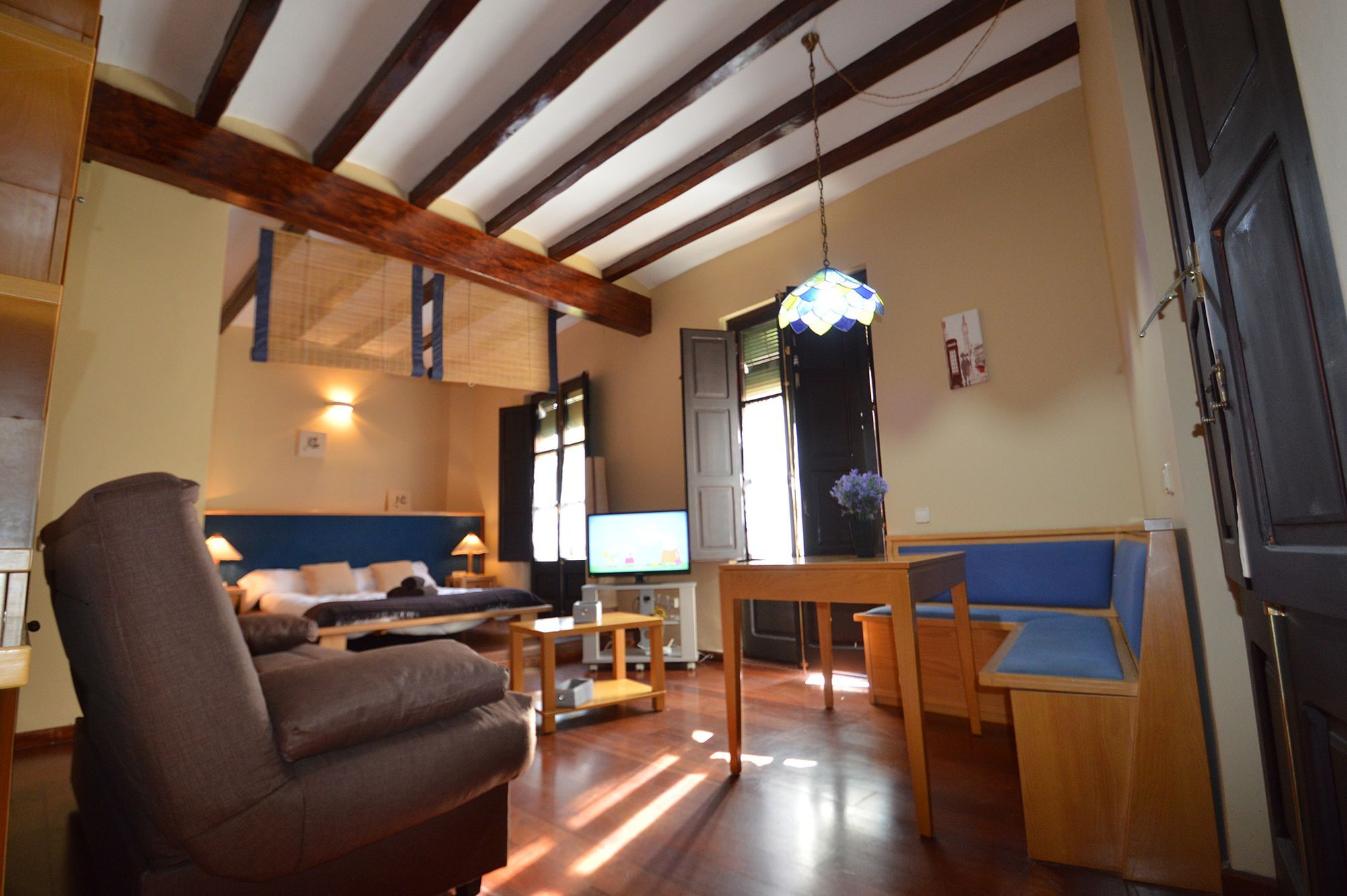 Tarragona Suites 70- Cavallers Экстерьер фото